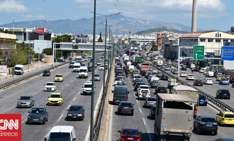 Πόσο χρόνο περνούν οι Έλληνες πίσω από ένα τιμόνι;