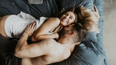 Πειράζει που ο σύντροφός σας έχει φετίχ; Τι λέει η επιστήμη