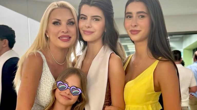 Βαλέρια Λάτσιου και Μαρίνα Παντζοπούλου χέρι χέρι στην Ιθάκη |
