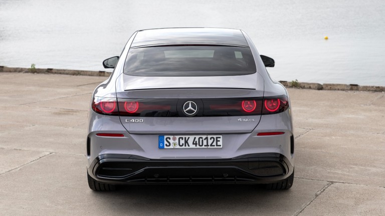 Γιατί η Mercedes-Benz μεταφέρει την παραγωγή στην Ουγγαρία