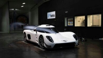 Peregryn GT-R: Με 700 άλογα, βάρος κάτω από τόνο και old-school «συνταγή»