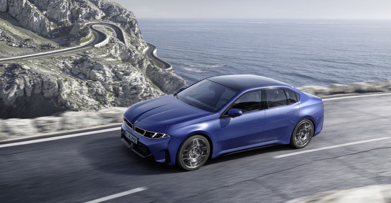 Η BMW εξελίσσει τη νέα i4 Cabriolet