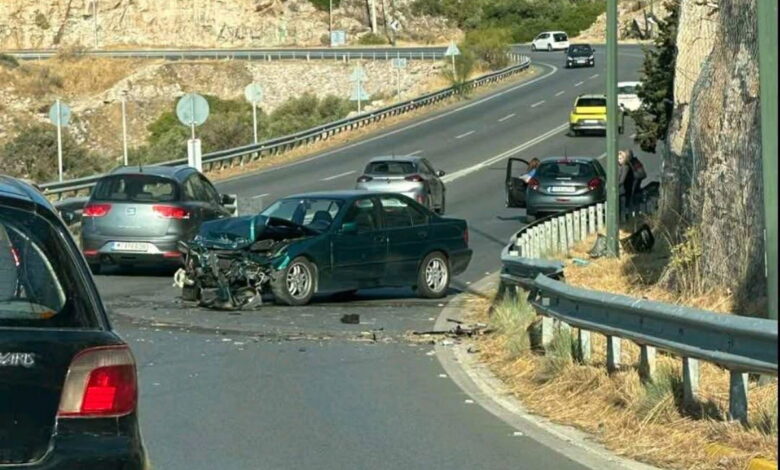 Ακόμα ένα τροχαίο με επικίνδυνες συνέπειες στη Λεωφόρο Αθηνών–Σουνίου!