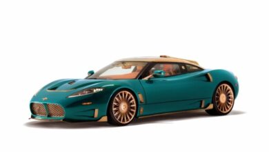 Η Spyker επέστρεψε με supercar 800 ίππων και χειροκίνητο κιβώτιο