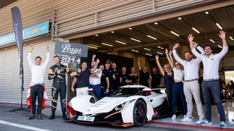 Supercar από την Τσεχία έσπασε το ρεκόρ στο Spa κατά… λάθος! Supercar από την Τσεχία έσπασε το ρεκόρ στο Spa κατά… λάθος!