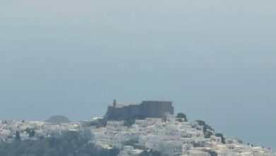 Αμαλία Κωστοπούλου: Διακοπές στην Πάτμο μαζί με τον Τζέικ Μέντγουελ