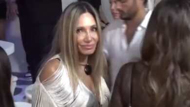 Νυχτερινή βόλτα στη Μύκονο για την Ελένη Πετρουλάκη – Η εντυπωσιακή… |