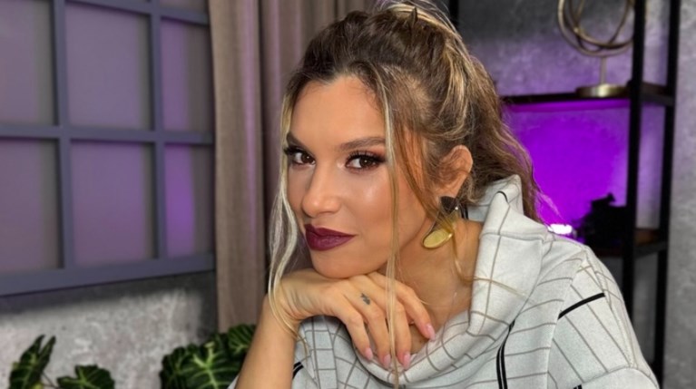 Σύλβια Δεληκούρα: “Ο κόσμος έχει μεγάλη ανάγκη από κωμωδία” |