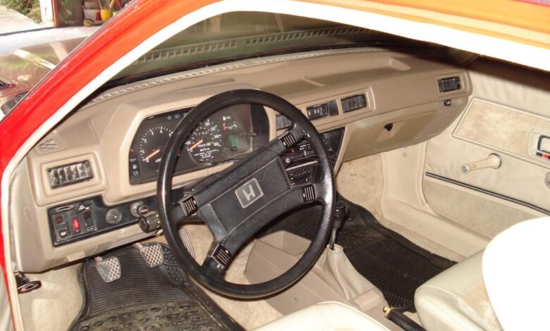 Να σου και garage queen ένα Honda Prelude του 1984 στη Χίο