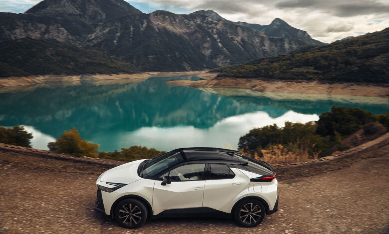 Toyota C-HR: Το SUV που άλλαξε την Toyota έκλεισε 10 χρόνια