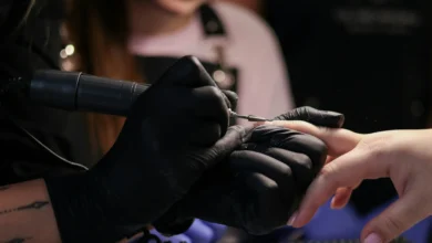 Αυτό είναι το μανικιούρ που ζητούν όλες και θα κυριαρχήσει το φθινόπωρο