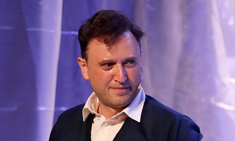 Ο Αργύρης Αγγέλου κέρδισε χαρτιά υγείας σε λαχειοφόρο αγορά πανηγυριού