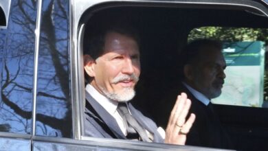 Ο Παύλος Ντε Γκρες σε ένα συγκινητικό “αντίο” στον θείο του, βασιλιά Harald… |