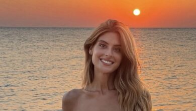 Ανθή Σαλαγκούδη: Το καλοκαιρινό άλμπουμ από τη Χαλκιδική με φόντο το… |