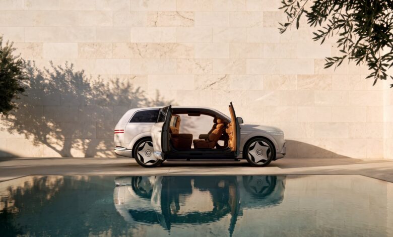 Genesis GV90: Κορεατικό ηλεκτρικό τα βάζει με τη Rolls-Royce