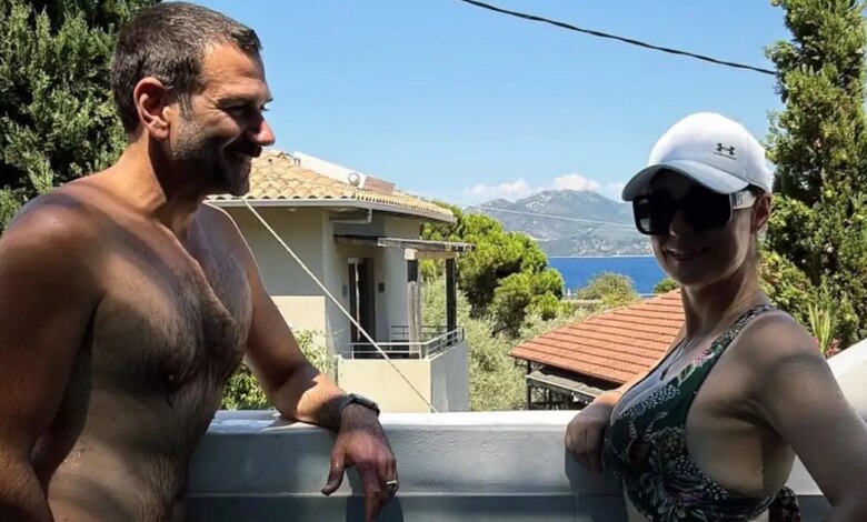 Τάσος Ιορδανίδης και Θάλεια Ματίκα χαλαρώνουν σε πισίνα της Λευκάδας πριν την παράστασή τους