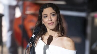 Μαρίνα Σάττι: Οι ξέγνοιαστες καλοκαιρινές στιγμές της μέσα από 20 φωτογραφίες και βίντεο