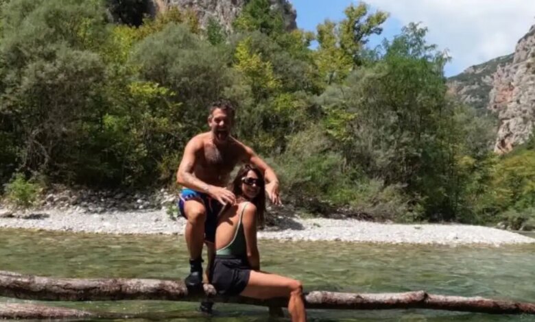 Φίλιππος Μιχόπουλος και Κωνσταντίνα Ευριπίδου πήγαν για rafting: Οι φωτογραφίες από τον Βοϊδομάτη Φίλιππος Μιχόπουλος και Κωνσταντίνα Ευριπίδου πήγαν για rafting: Οι φωτογραφίες από τον Βοϊδομάτη