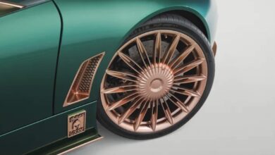 Η Spyker επέστρεψε: 800 PS, χειροκίνητο και… ροζ χρυσός