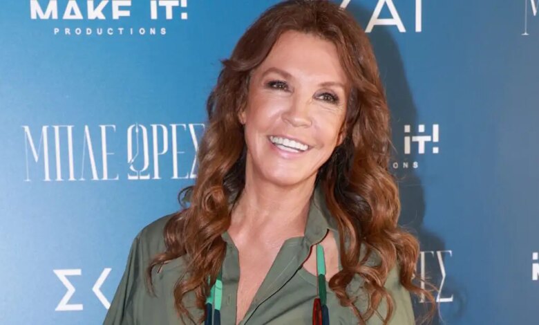 Βάνα Μπάρμπα: «Δεν θα προλάβω να γίνω γιαγιά, γιατί τα έκανα όλα μεγάλη» Βάνα Μπάρμπα: «Δεν θα προλάβω να γίνω γιαγιά, γιατί τα έκανα όλα μεγάλη»