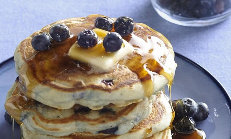 Pancakes με γιαούρτι, blueberry & λεμόνι σε 20