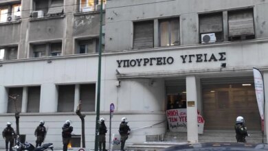 Το υπουργείο ζητά από τις φαρμακευτικές να πληρώσουν τη συνέχιση του προγράμματος ΠΡΟΛΑΜΒΑΝΩ