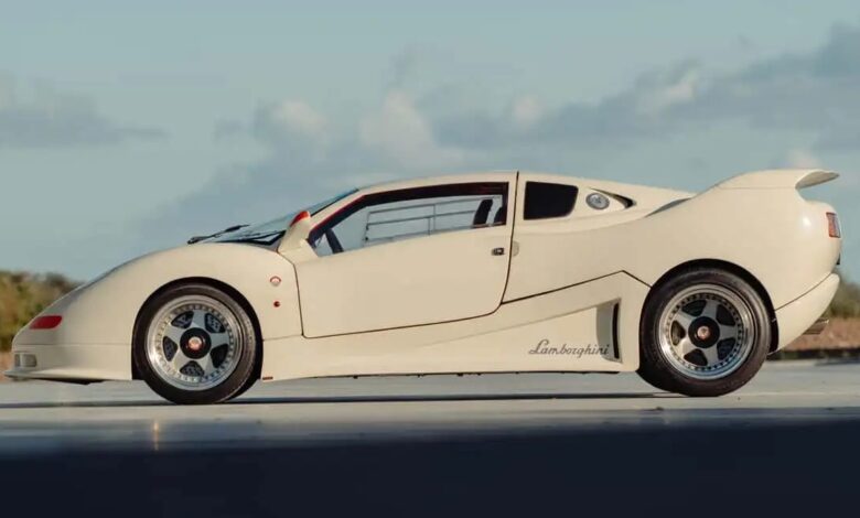 Το ξεχασμένο σούπερκαρ του Μονακό: Μοτέρ V12 Lamborghini και €1,2 εκατ. Το ξεχασμένο σούπερκαρ του Μονακό: Μοτέρ V12 Lamborghini και €1,2 εκατ.