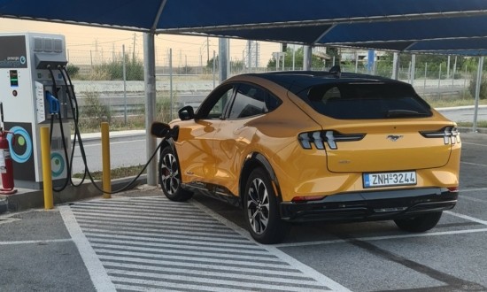 Διπλασιάστηκαν οι πωλήσεις ηλεκτρικών στην Ελλάδα