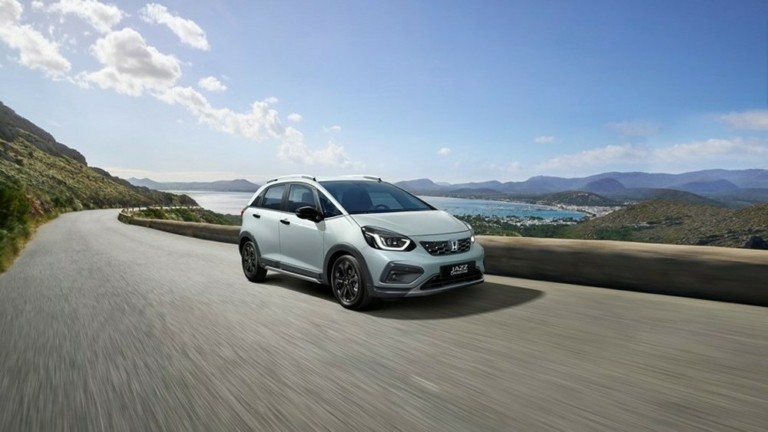 Honda Jazz Crosstar: Το smartphone μεταφέρεται στην οθόνη Honda Jazz Crosstar: Το smartphone μεταφέρεται στην οθόνη