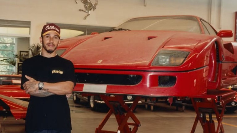 Ο Λιούις Χάμιλτον αγόρασε τη Ferrari F40 των ονείρων του
