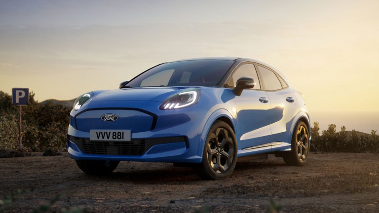 Ford Puma: Νέες εκδόσεις Black Edition με ηλεκτρική αυτονομία έως 405 χλμ. και σπορ ανάρτηση