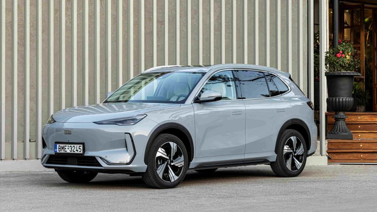 Το Geely EX5 αλλάζει όνομα σε E5 και αναβαθμίζεται (+τιμές) Το Geely EX5 αλλάζει όνομα σε E5 και αναβαθμίζεται (+τιμές)