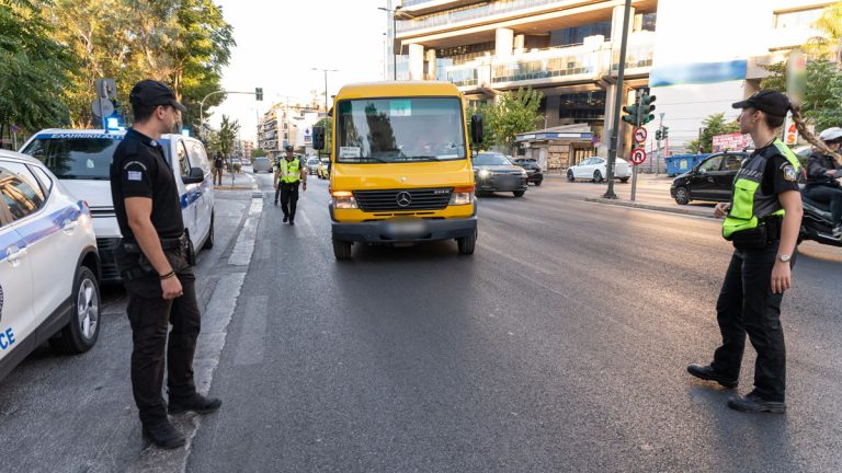 Έλεγχοι της ΕΛ.ΑΣ. σε 2.263 σχολικά λεωφορεία – 457 παραβάσεις (+video)