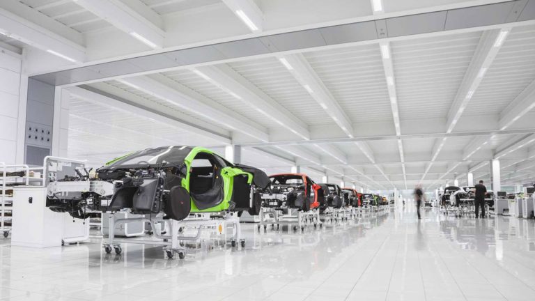 Η McLaren ετοιμάζει SUV για να κοντράρει τη Lamborghini Urus Η McLaren ετοιμάζει SUV για να κοντράρει τη Lamborghini Urus