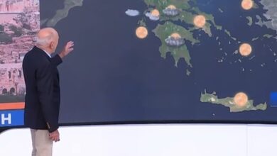 Τεχνικές δυσκολίες για τον Τάσο Αρνιακό στη μετάδοση του καιρού στο… | Τεχνικές δυσκολίες για τον Τάσο Αρνιακό στη μετάδοση του καιρού στο… |