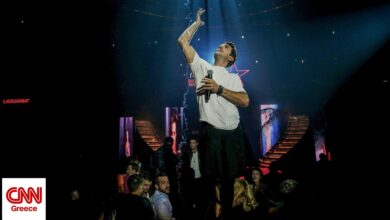 Γιώργος Μαζωνάκης: Από το «Gucci φόρεμα» στους Rammstein και από το ζεϊμπέκικο στο industrial metal Γιώργος Μαζωνάκης: Από το «Gucci φόρεμα» στους Rammstein και από το ζεϊμπέκικο στο industrial metal