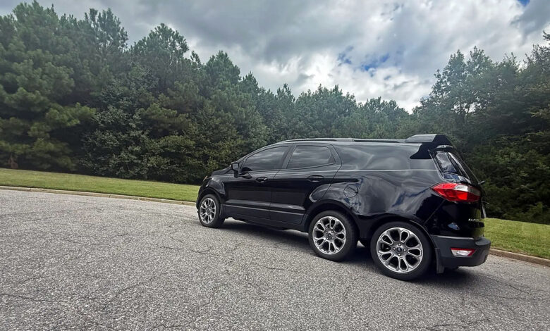 Ford EcoSport με έξι τροχούς; Ναι, υπάρχει και πωλείται Ford EcoSport με έξι τροχούς; Ναι, υπάρχει και πωλείται