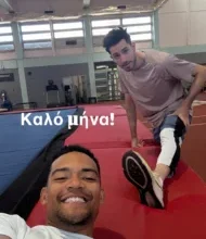 Εμμανουήλ Καραλής: H συνάντηση με τον Μίλτο Τεντόγλου κατά τη διάρκεια της προπόνησής τους