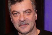 Στάθης Μαντζώρος: «Έχει συνέλθει 13 μήνες μετά το βαρύ εγκεφαλικό, αναγνωρίζει, κινεί χέρια», είπε ο Μιχάλης Αεράκης