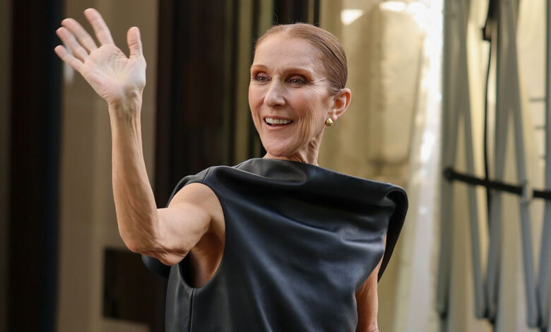 Celine Dion: Τραγούδησε με θαυμαστές έξω από το ξενοδοχείο της στο Παρίσι