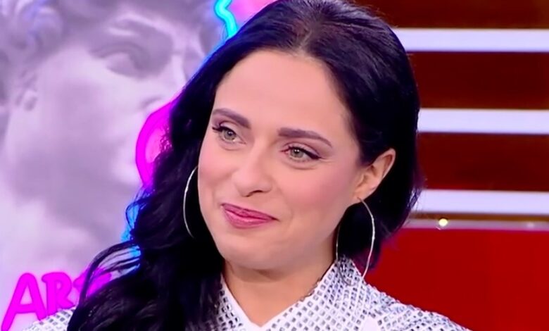 Ευαγγελία Συριοπούλου: “Με τον σύζυγό μου είμαι 17 χρόνια μαζί. Δε… |