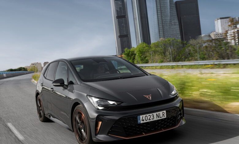 Cupra Born: 631 km αυτονομία και τώρα €2.000 φθηνότερα