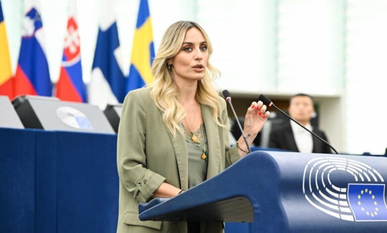 Ελεονώρα Μελέτη: Κινείται νομικά κατά δύο προσώπων για προσβλητικά σχόλια