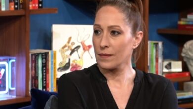 Κόρα Καρβούνη: “Το πώς μου το ανακοίνωσαν το θάνατό του ήταν το πιο σκληρό… | Κόρα Καρβούνη: “Το πώς μου το ανακοίνωσαν το θάνατό του ήταν το πιο σκληρό… |