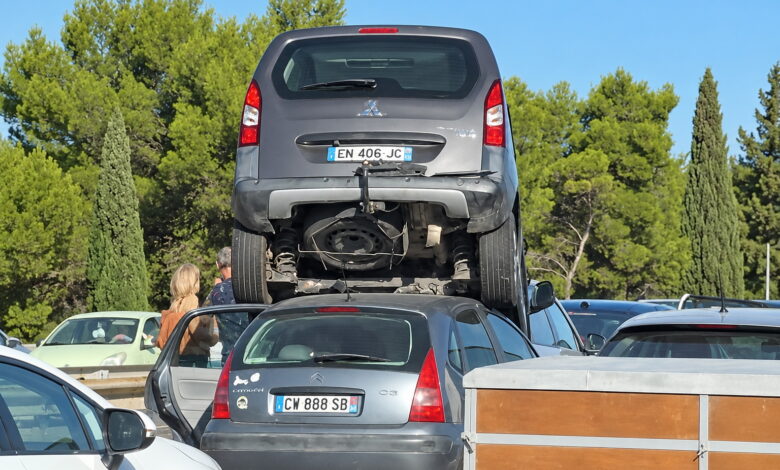 Peugeot, Citroën και Renault: Καραμπόλα αλά γαλλικά [video]