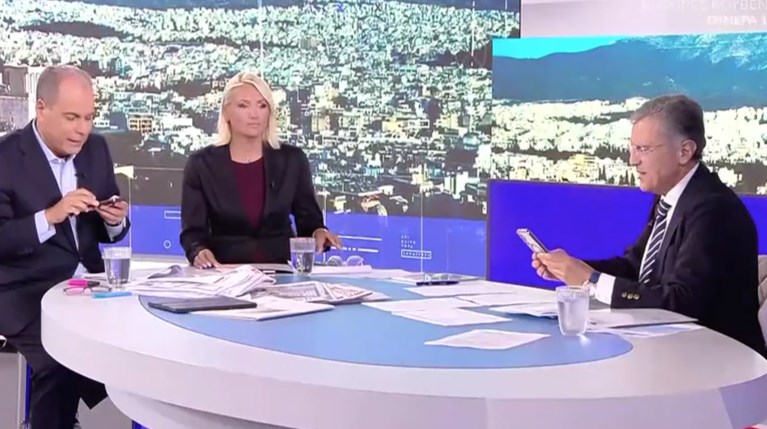 Το 112 ήχησε στον αέρα του Open: “Εδώ δίπλα μας είναι η φωτιά” | Το 112 ήχησε στον αέρα του Open: “Εδώ δίπλα μας είναι η φωτιά” |