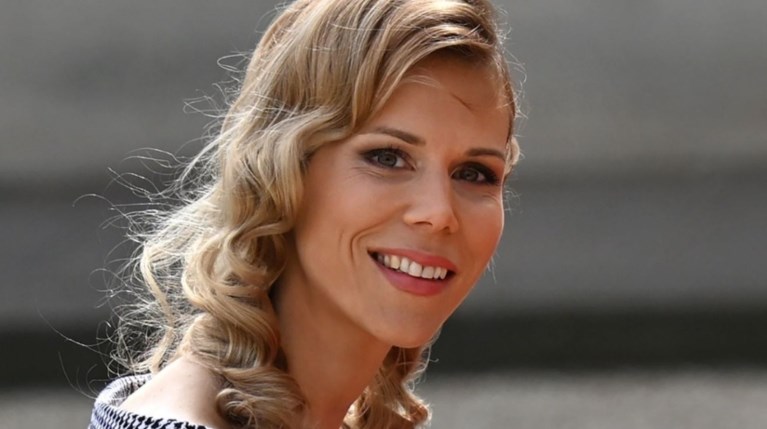 Η κόρη της Brigitte Macron, Tiphaine Auzière, ερωτευμένη με έναν άνδρα 20… | Η κόρη της Brigitte Macron, Tiphaine Auzière, ερωτευμένη με έναν άνδρα 20… |