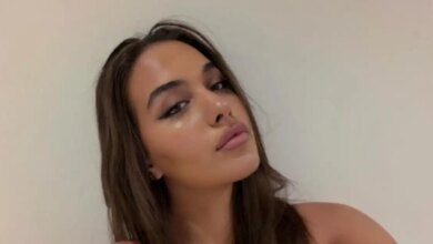 Η Βικτώρια Δέλλα λαμπερή και ανανεωμένη: «Η Γωγώ Μαστροκώστα μελαχρινή» έγραψε ο Χάρης Σιανίδης