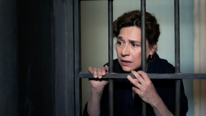 “Κρίνο & Αγκάθι”: Η Λευκή θέλει να τους καταστρέψει έναν-έναν –… |