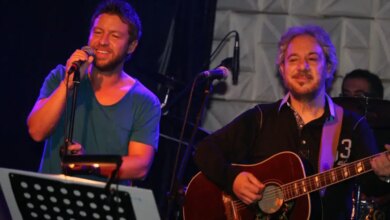 Ο Γιάννης Βαρδής «ραγίζει» καρδιές για τα 12 χρόνια από τον θάνατο του πατέρα του: Μικραίνει ο πόνος αλλά δεν περνάει ποτέ